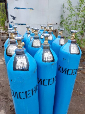 Балони 40 л кисневі. Київ. фото 1 Балони 40 л кисневі. Київ. фото 1