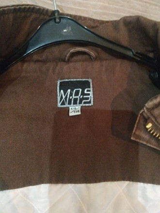 Куртка весенняя Mos, на рост 128/134. Длинна по спинке 53 см, рукав 48 см манжет. . фото 5