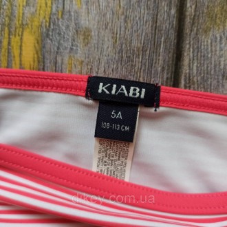 Плавки для девочки ТМ "Kiabi" (Франция), подойдет на рост 108-113 см ( 4-5 лет)
. . фото 3