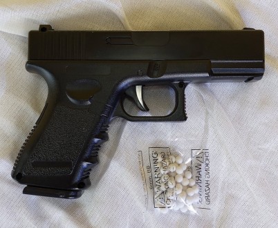 Пістолет метал-пластик G 15 ( glock 23).
 
Стріляє пластиковими кульками 6 мм (у. . фото 3