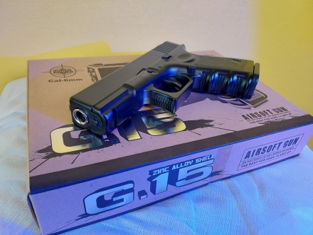 Пістолет метал-пластик G 15 ( glock 23).
 
Стріляє пластиковими кульками 6 мм (у. . фото 7