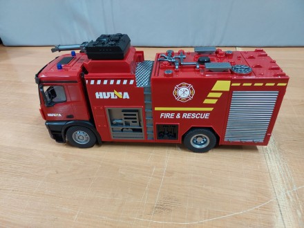Радіокерована пожежна машина Huina масштаб 1:14 2.4G — HN1562 — це повнофункціон. . фото 2
