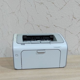 В продаже лазерный принтер HP LaserJet P1005 белого цвета. Краткое видео работы . . фото 4