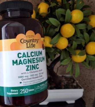 Добавка Country Life Calcium Magnesium Zinc разработана для максимального усвоен. . фото 6