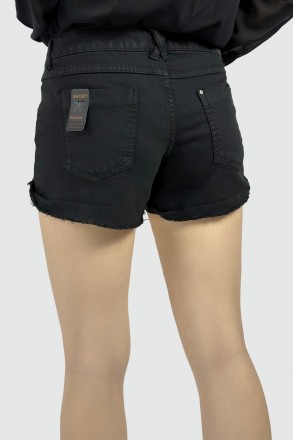 
Джинсовые женские шорты Pull & Bear. Свободный силуэт комфортен в носке, неболь. . фото 6
