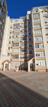 Продается четырехкомнатная квартира в новом жилом комплексе в Приморском районе . Приморский. фото 6