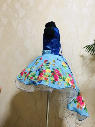 Платье нарядное бальное со шлейфом в бирюзовом цвете 
Размеры и параметры:
Р30 (. . фото 8