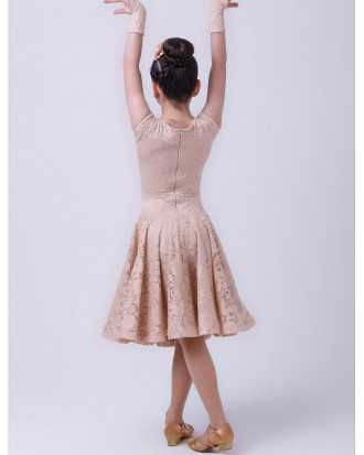 Рейтинговое платье "Стиль" с перчатками № 839.
https://igomarket.com.. . фото 6