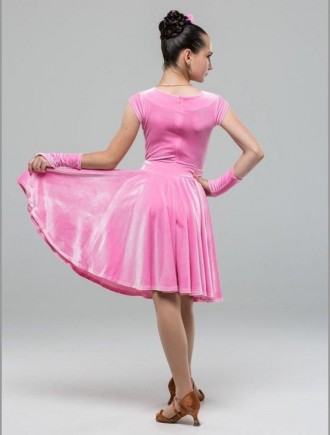 Платье рейтинговое (бейсик): купальник + две юбки.
https://igomarket.com.ua/ua/. . фото 9