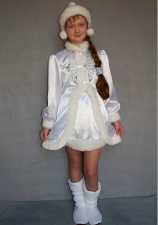Дитячий карнавальний костюм для дівчинки «СНІГУРОНЬКА»
Основна тканина: атлас
Об. . фото 2