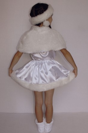 Дитячий карнавальний костюм для дівчинки "СНІЖИНКА №2"
Основна тканина: атлас
Об. . фото 5