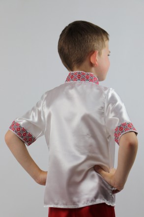 Детская рубашка для мальчика "ВЫШИВАНКА"
Основная ткань: атлас.
Замеры:
Длина ру. . фото 4
