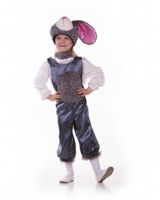 Детский карнавальный костюм "Зайка" серый
Карнавальный костюм Заяц серый. В комп. . фото 2