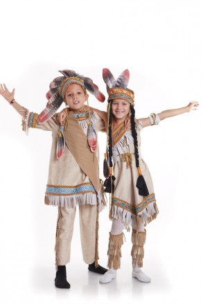Детский карнавальный костюм Индианка.
В комплекте: головной убор,платье, гетры
М. . фото 3