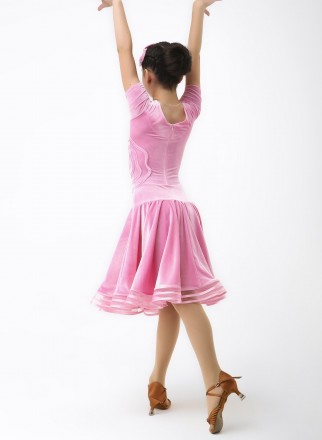 Платье рейтинговое (бейсик) с широким реглином по низу юбки. Купальник украшен а. . фото 7