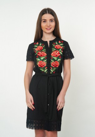 
Современное черное платье в стиле рубашки с вышитыми розовыми розами.
Короткие . . фото 2