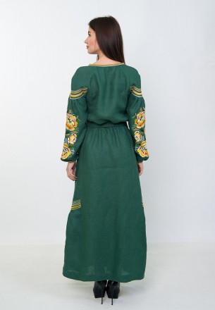 
Необычайное, длиной в пол, платье-вышиванка в насыщенном зеленом цвете.
Цветочн. . фото 4