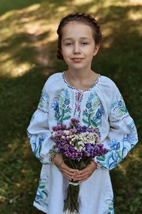 Дитяча блуза для дівчинки «ВЫШИВАНКА».
Стильна вишиванка для дівчинки з вишитими. . фото 5
