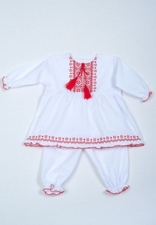 Хрестильний набір для дівчинки представлений комплектом із плаття-вишиванки та ш. . фото 2