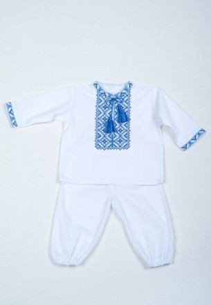 Хрестильний набір для хлопчика представлений комплектом із сорочки-вишиванки та . . фото 2