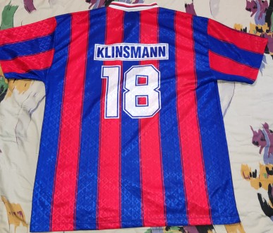 Ретро футболка FC Bayern Munchen, Klinsmann, размер-XL, длина-70, под мышками-58. . фото 3