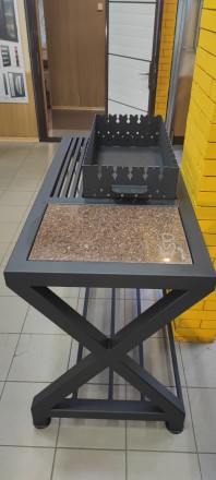 Мангал з котлової сталі 4мм, с гранітною плитою і кочегарним інструментом. . фото 2