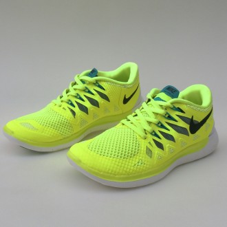 
Кроссовки Nike Free 5.0 - это идеальное сочетание легкости, гибкости и естестве. . фото 3