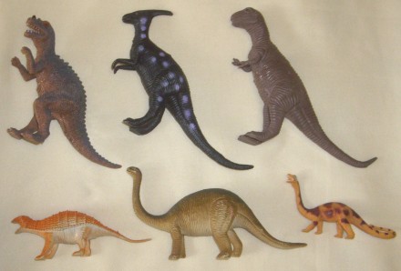 1)Пластиковые животные-разные,всякие-см. фото.
2)Разные динозавры из крепкого п. . фото 3