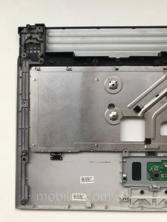 Часть корпуса поддон и стол к ноутбуку Samsung R40Plus. Есть повреждение и следы. . фото 5