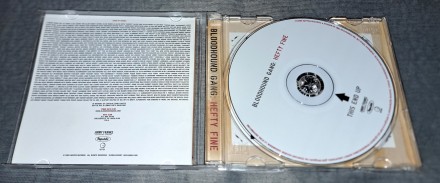 Продам Лицензионный СД Bloodhound Gang - Hefty Fine
Состояние диск/полиграфия V. . фото 4