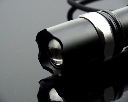 Невеликий, дуже зручний акумуляторний ліхтарик X-BALOG BL-T8626-XPE алюміній (ді. . фото 5