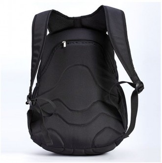 Молодежный школьный рюкзак из плотной не промокаемой ткани, с двумя регулируемым. . фото 5
