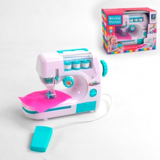 За допомогою цієї іграшки дівчинка зможе по-справжньому зшивати тканину, втілююч. . фото 5