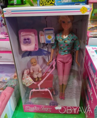 Лялька типу барбі з пупсом і коляскою