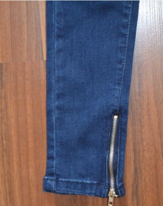 Стильні,стрейчеві, джинсові брюки СКІННІ для дівчаток.
Ідеальна висока посадка
Р. . фото 3