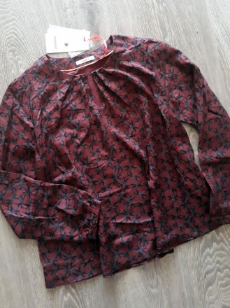 Шифонова блузка для дівчаток. 
Розміри : 134-140
Польща
 
 . . фото 2