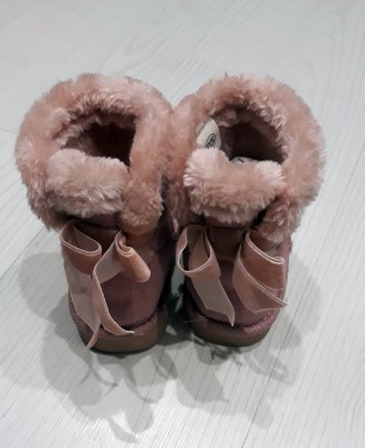Обувь детская угги OVS Италия, осень-зима
Подошва не скользящая.
	Размер 25 -сте. . фото 3