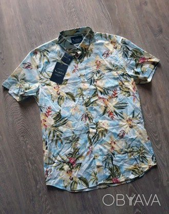 Рубашка мужская с цветочным принтом Bondelid
Размер М -длинна 70 см, пог 52 см
С. . фото 1