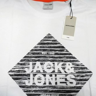 Якісні чоловічі футболки бренду JACK&JONES
Оригінал.
Виробництво Бангладеш.
Баво. . фото 4