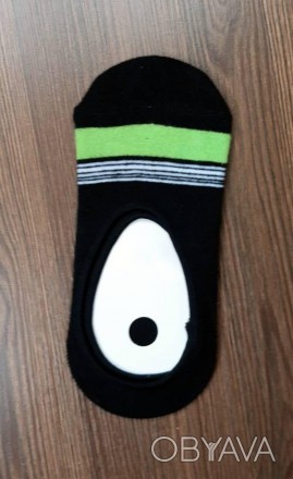 
	Хлопковые носки-следы хорошего качества силиконом на пяточке
	Цвет ― черный
	Р. . фото 1