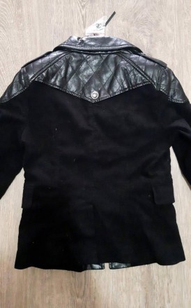 Чёрная комби куртка косуха замш + эко кожа
	р S Замеры: плечи 37 см, рукав 61 см. . фото 4