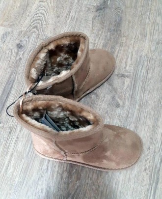Взуття дитяче уги OVS Італія, осінь-зима
Підошва не ковзна.
	Розмір 30 -устілка . . фото 4