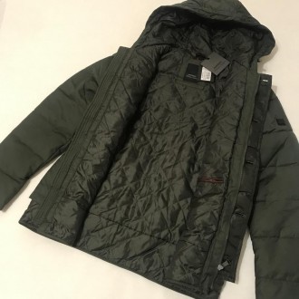 Стильна італійська куртка від бренду Sorbino. Чорний
Спереду 2 кишені на блискав. . фото 7