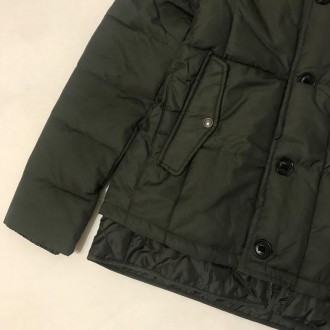 Стильна італійська куртка від бренду Sorbino. Чорний
Спереду 2 кишені на блискав. . фото 3