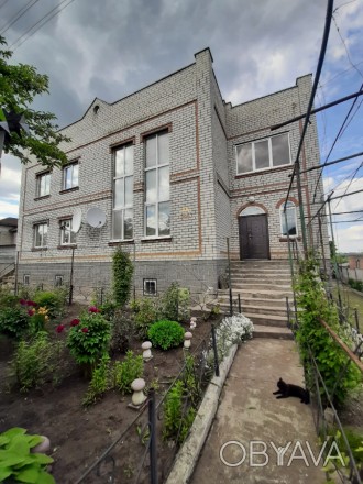 Продам 2-эт. Дом ~400м2 в Черняховке.