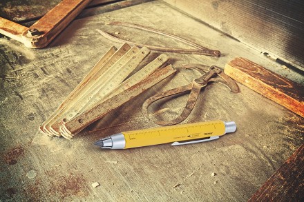 Змінний стрижень нового олівця CARPENTERS PENCIL має товщину 5,6 мм.• точил. . фото 3