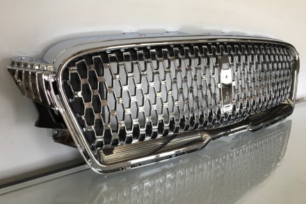 Верхняя решетка переднего бампера Lincoln MKZ (Линкольн) 2017, 2018, 2019 год хр. . фото 4