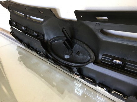 Решетка радиатора grill Ford C-max MK2 2013-2018 новый 
Код запчасти: DM5Z8A284A. . фото 9