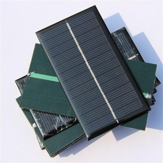 
Ця мініпанель сонячних батарей, виготовлена з полікристалічних матеріалів, може. . фото 4