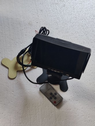 Монитор автомобильный  SOVA RFM-075 IPS AHD - используется для подключений 2-ух . . фото 4